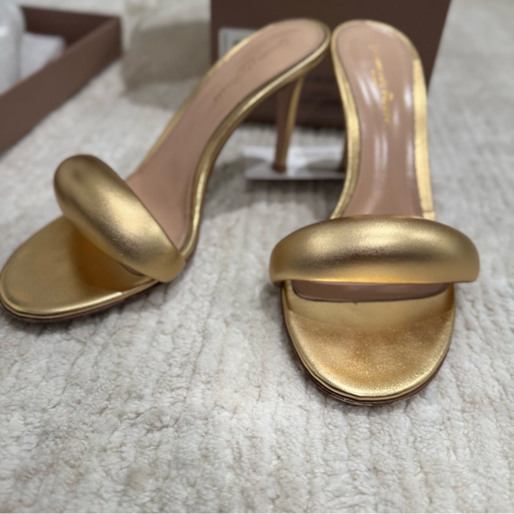 Gianvito Rossi Bijoux Sandals